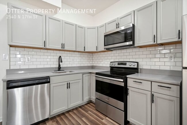 Building Photo - 2540 N 17th St