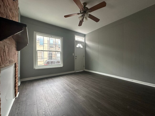 Building Photo - Two-Bedroom House In Baltimore