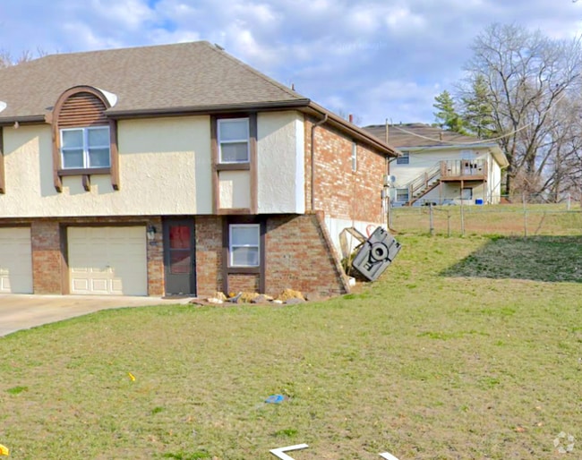 Building Photo - 8724 E 61 St