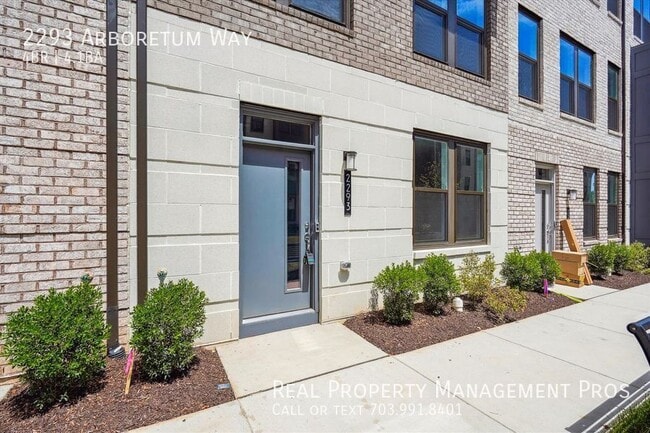 Foto del edificio - 2293 Arboretum Wy