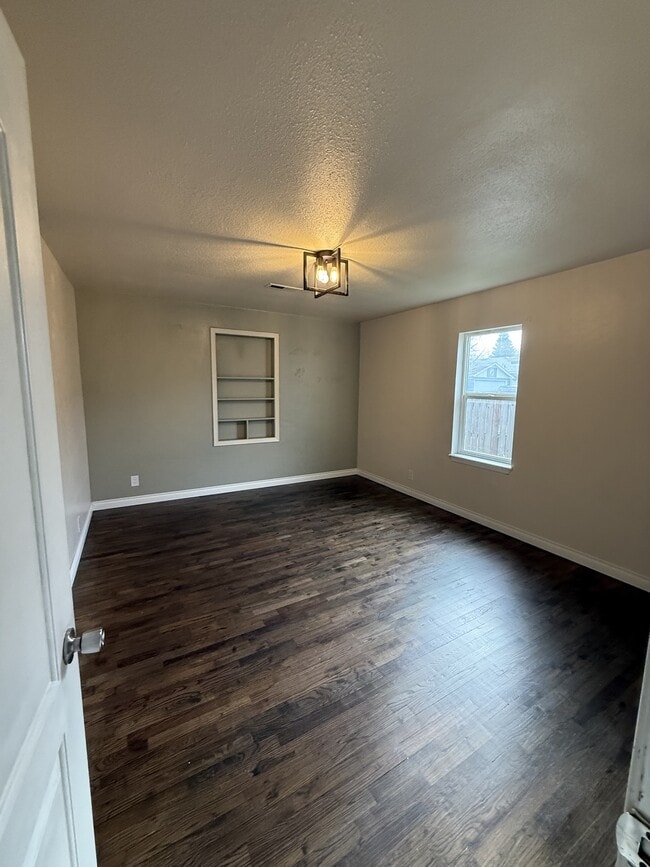 Foto del edificio - 447 N 5th St