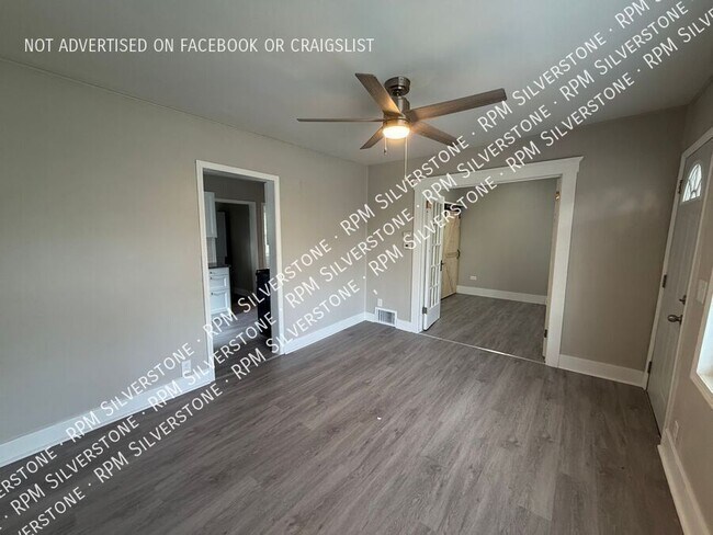 Foto del edificio - 1228 E Meyers Ave