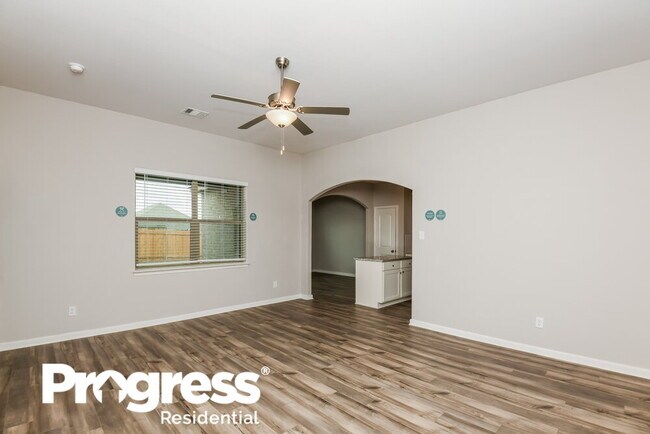 Foto del edificio - 1037 Wheatfield Ln