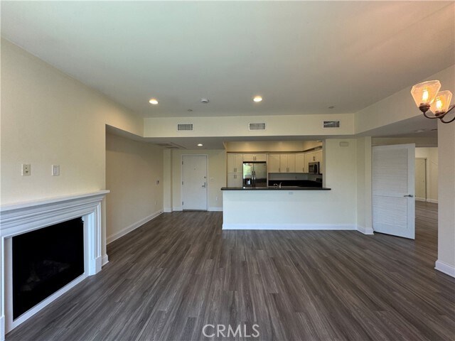 Foto del edificio - 14934 Burbank Blvd
