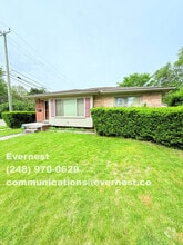 Building Photo - 2503 Maplewood Ave