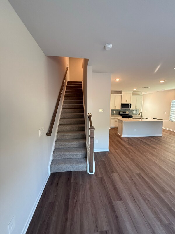 Foto del edificio - 1027 Winding Spg Dr
