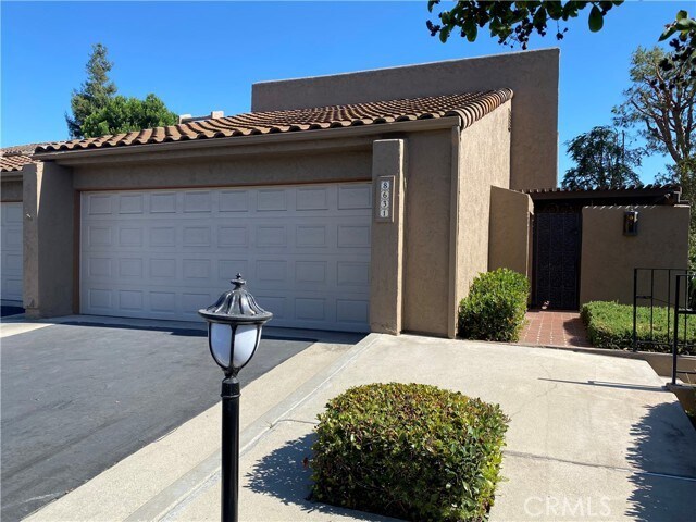 Foto principal - 8631 Buena Tierra Pl