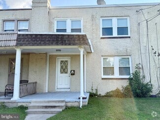 Building Photo - 1107 Cinnaminson Ave