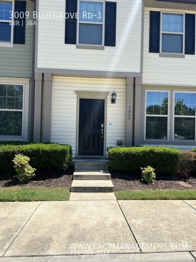 Building Photo - 3009 Bluegrove Rd