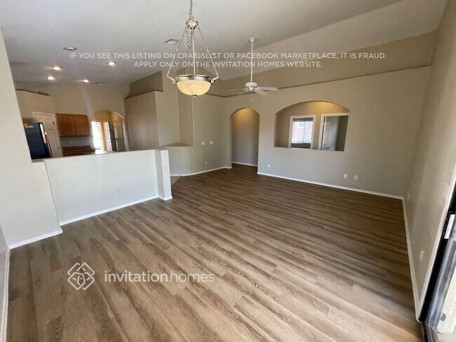 Foto del edificio - 6308 S 26th Dr