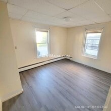 Building Photo - 101 Front St