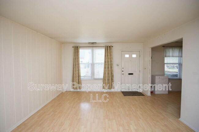 Foto del edificio - 2116 Harbour Dr