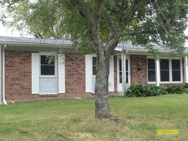 Foto del edificio - 3 bd-1 1/2 bath