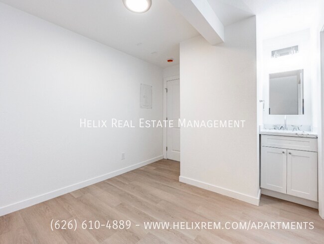 Building Photo - 6353 Rosemead Blvd