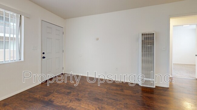 Foto del edificio - 1558 Bridge St