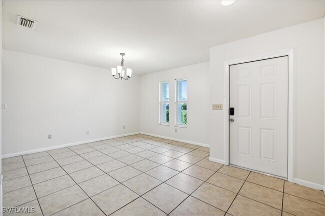 Foto del edificio - 607 SW 26th St