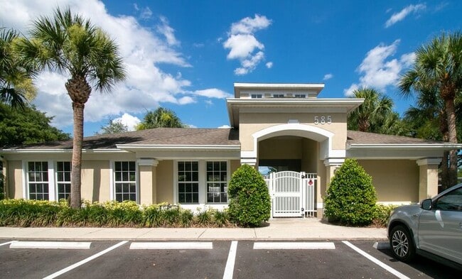 Foto del edificio - 584 Brantley Terrace Way