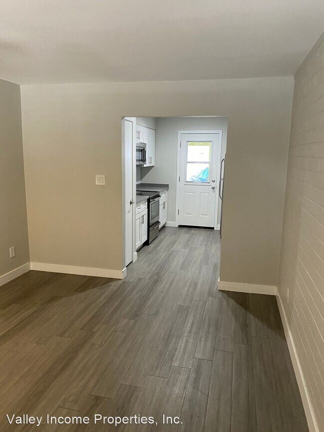 Foto del edificio - 2601-2615 E Turney Ave