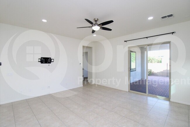 Foto del edificio - 1532 W Park Ave