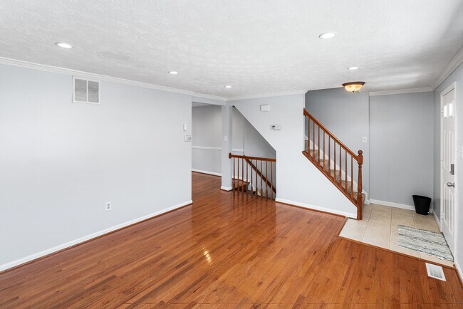 Foto del edificio - 19136 Willow Spring Dr