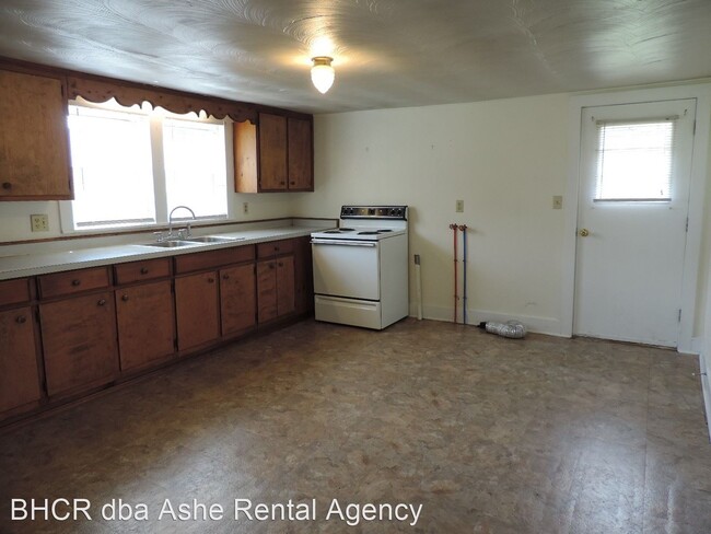 Foto del edificio - 2 br, 1 bath House - 605 N Jefferson Ave
