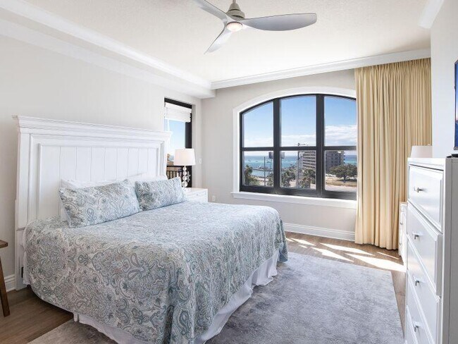 Foto del edificio - 10 Harbor Blvd