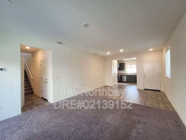 Foto del edificio - 1476 Descanso Ln