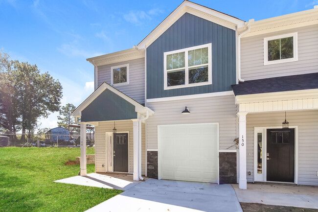 Foto del edificio - 148 N Church St, Duncan, SC