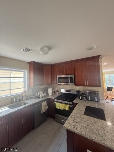 Foto del edificio - 720 S 20th St
