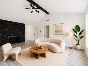 Building Photo - 5814 Fontenelle Dr