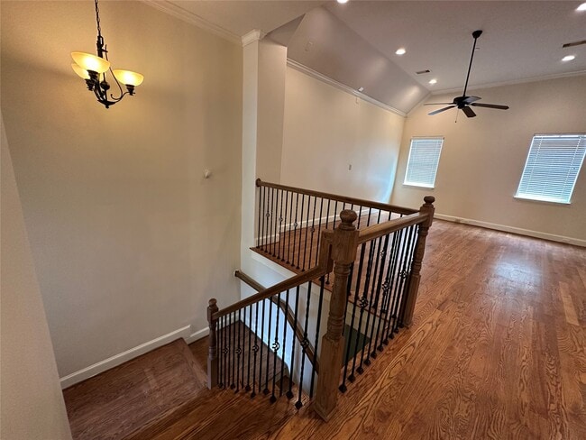 Building Photo - 6353 Richmond Ave.