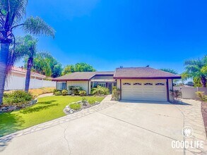 Building Photo - 12573 Parma Ct