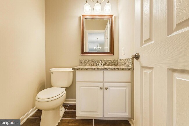 Foto del edificio - 44180 Shady Glen Terrace