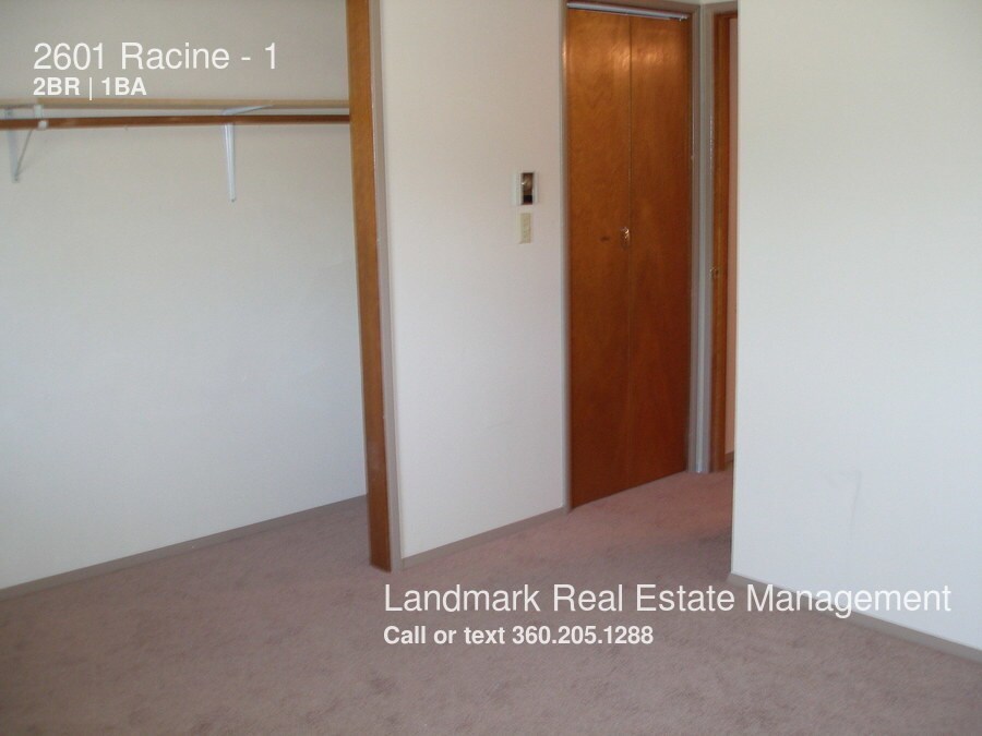 Building Photo - 2601 Racine St