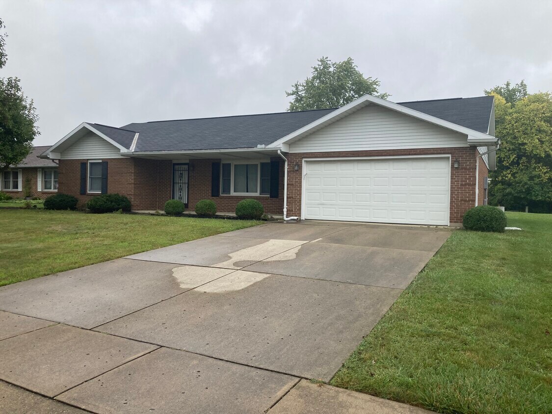 380 Ironwood Dr, Sidney, OH 45365 House Rental in Sidney, OH