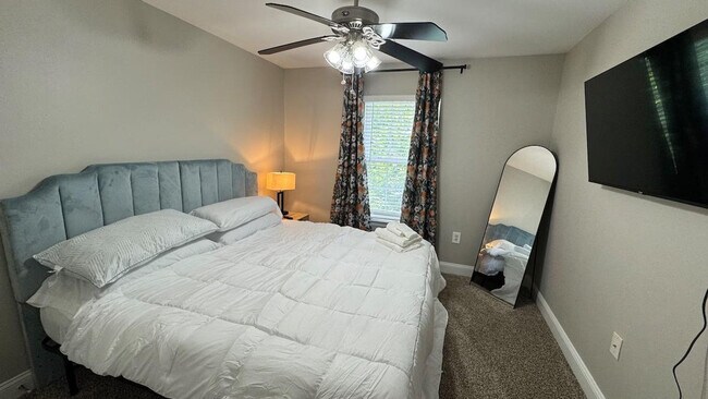 Building Photo - 135 Growden Ln