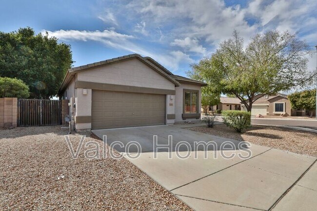 Building Photo - 9467 W Ross Ave