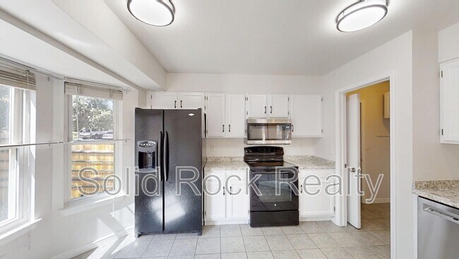 Foto del edificio - 3483 Mountainside Dr