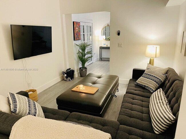 Foto del edificio - 280 NW 148th St