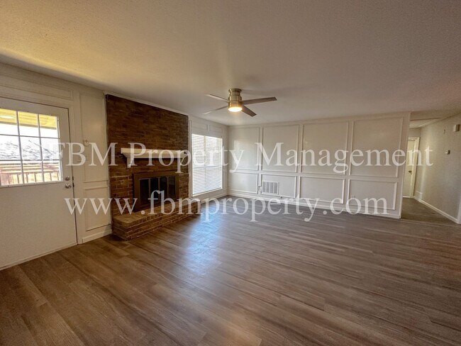 Foto del edificio - 801 S Wood St