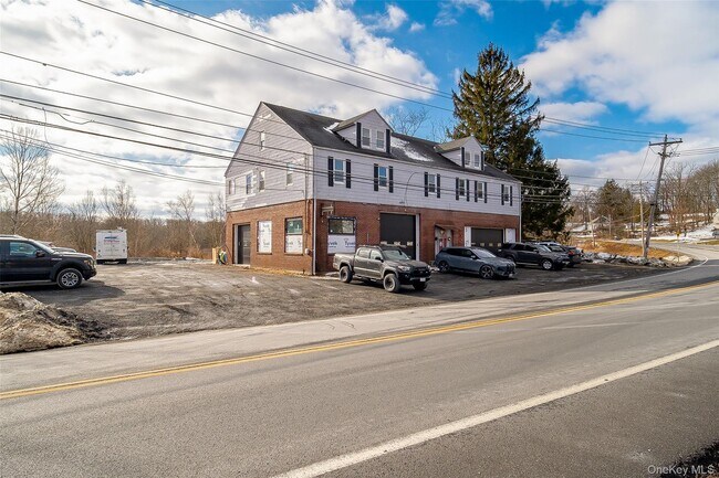 Foto del edificio - 2213 Mt Hope Rd