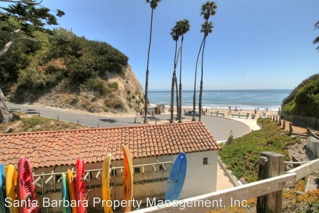 Building Photo - 3 br, 2 bath House - 4636 Via Carretas