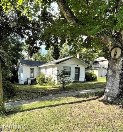 Building Photo - 2 br, 1 bath House - 345 W Minneola Ave