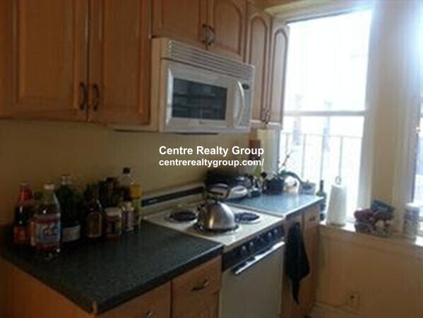 Foto del edificio - 1880 Commonwealth Ave