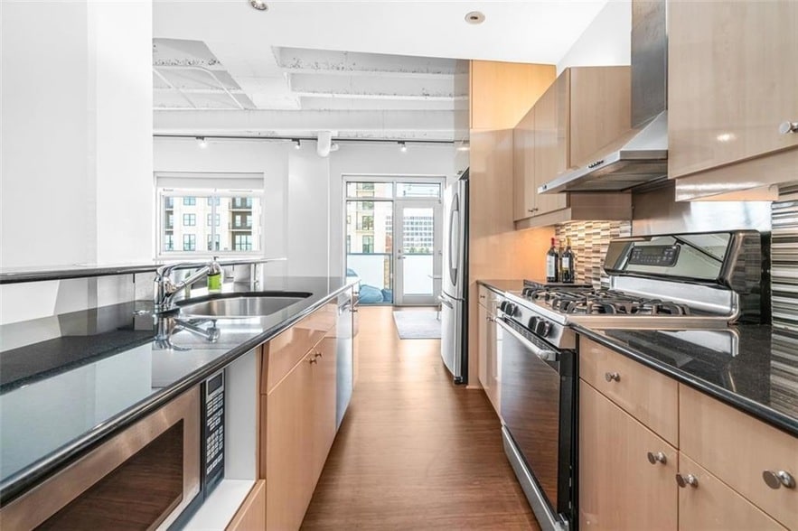 Photo - 805 Peachtree Street NE Unit 603