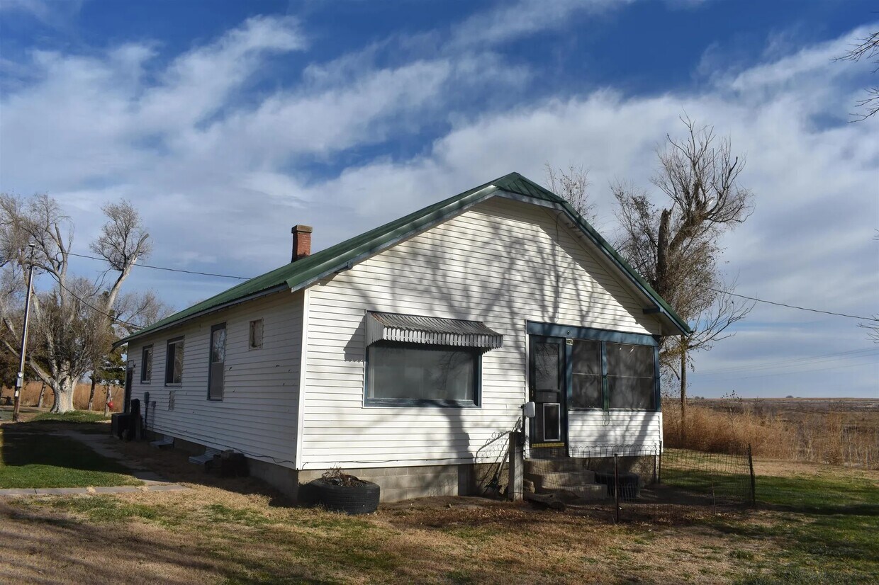 Primary Photo - 72551 Road 409