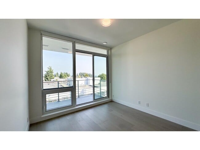 Building Photo - 1342 Johnston Rd