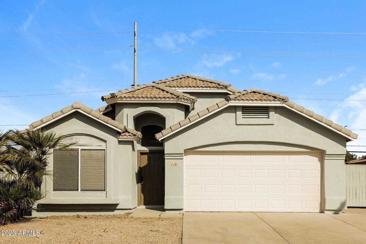 Foto principal - 118 W Villa Theresa Dr