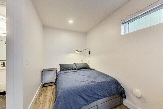 Building Photo - Arthaus Northgate: New Luxury Apartments!