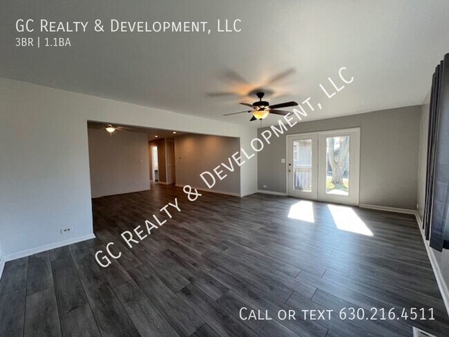 Foto del edificio - ***WOODRIDGE LOCATION / DETACHED HOME / 3 ...